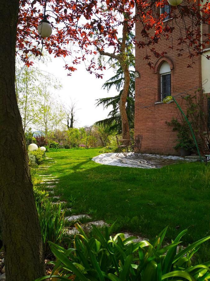 Villa Torre Zisa Teramo Exteriör bild